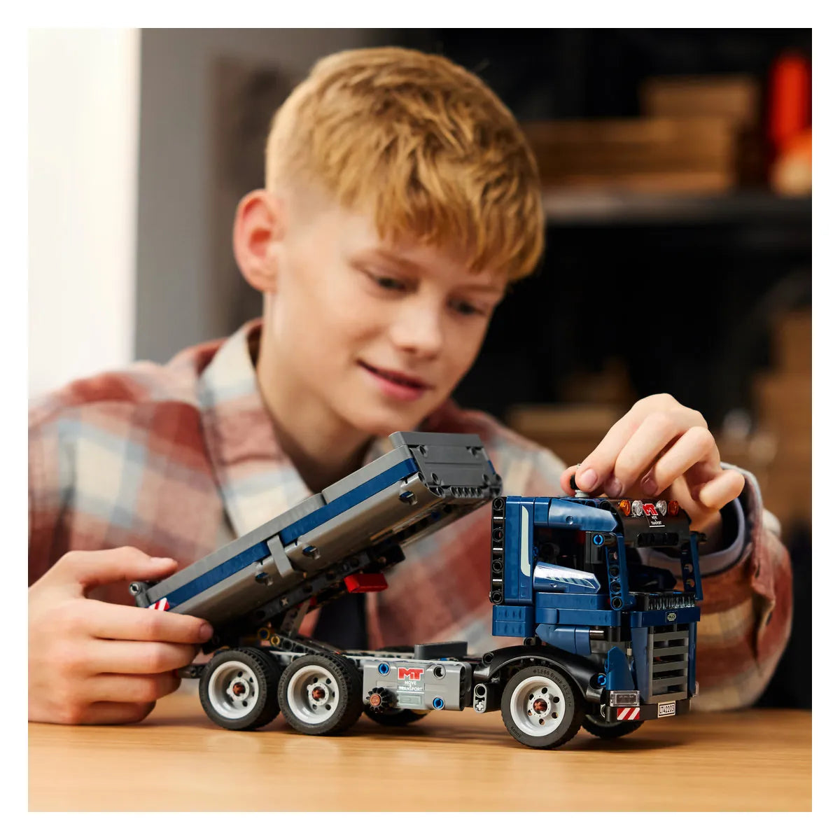 LEGO® Technic 42203 Kipplaster