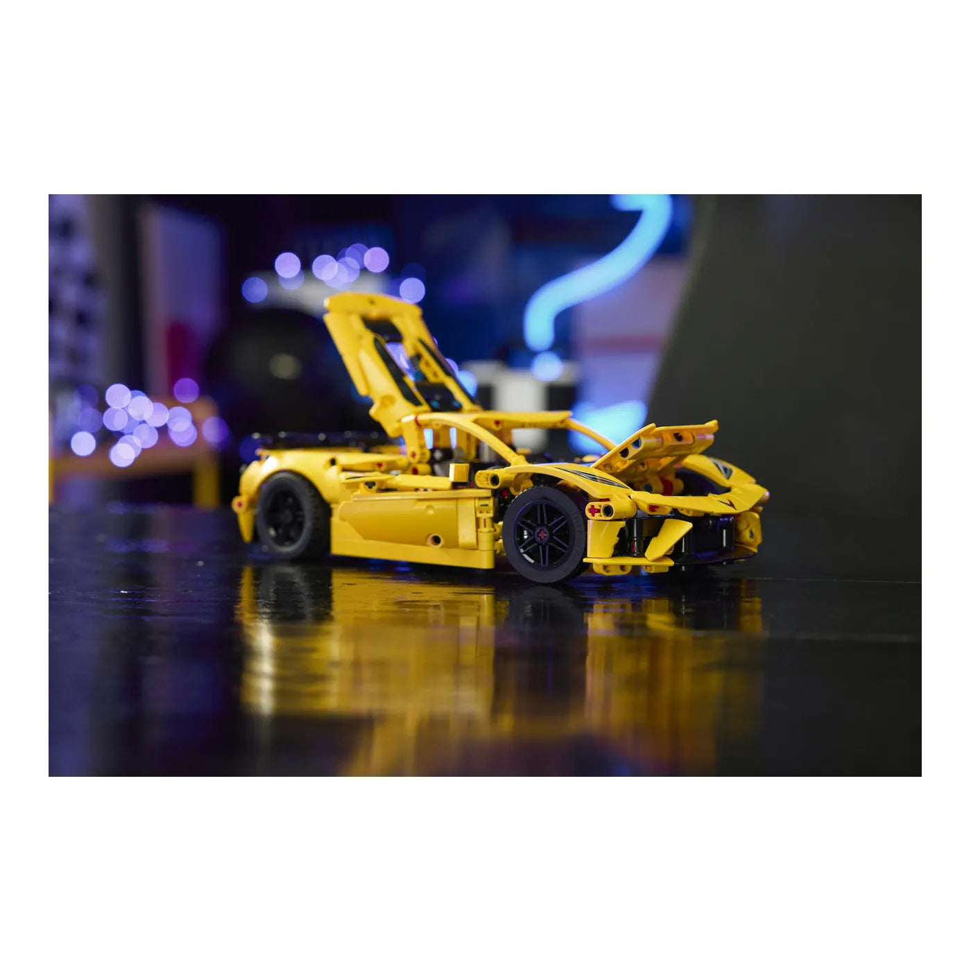LEGO® Technic 42205 Chevrolet Corvette Stingray
